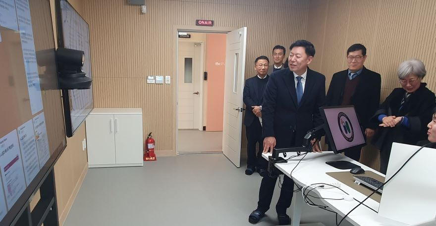 251209 김정희 위원장 전남온라인학교 운영 실태 점검1.jpg