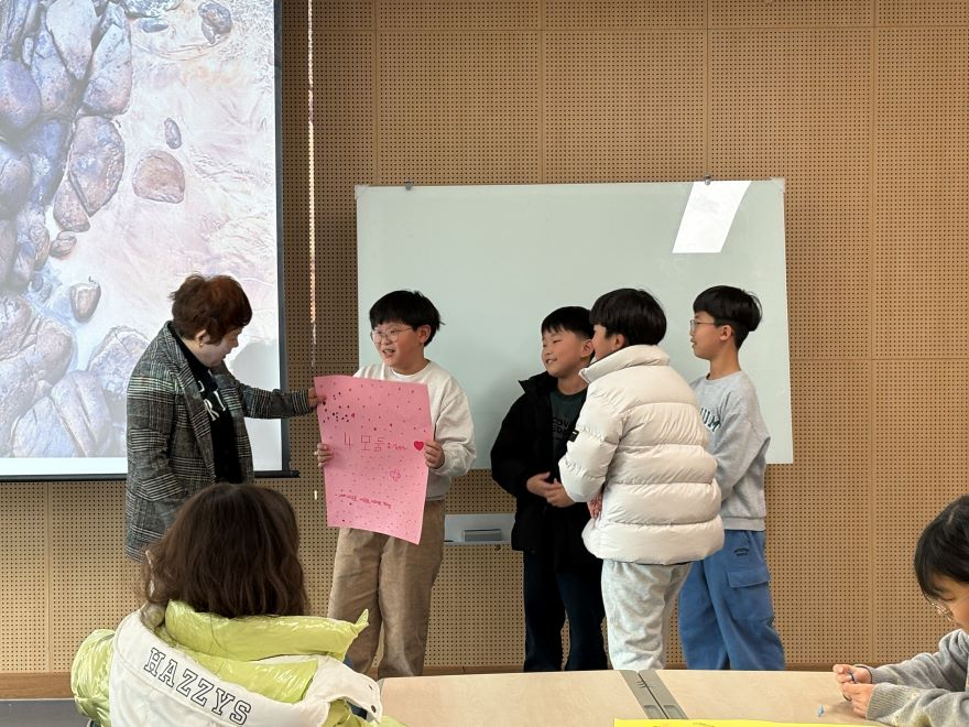 사진.JPG